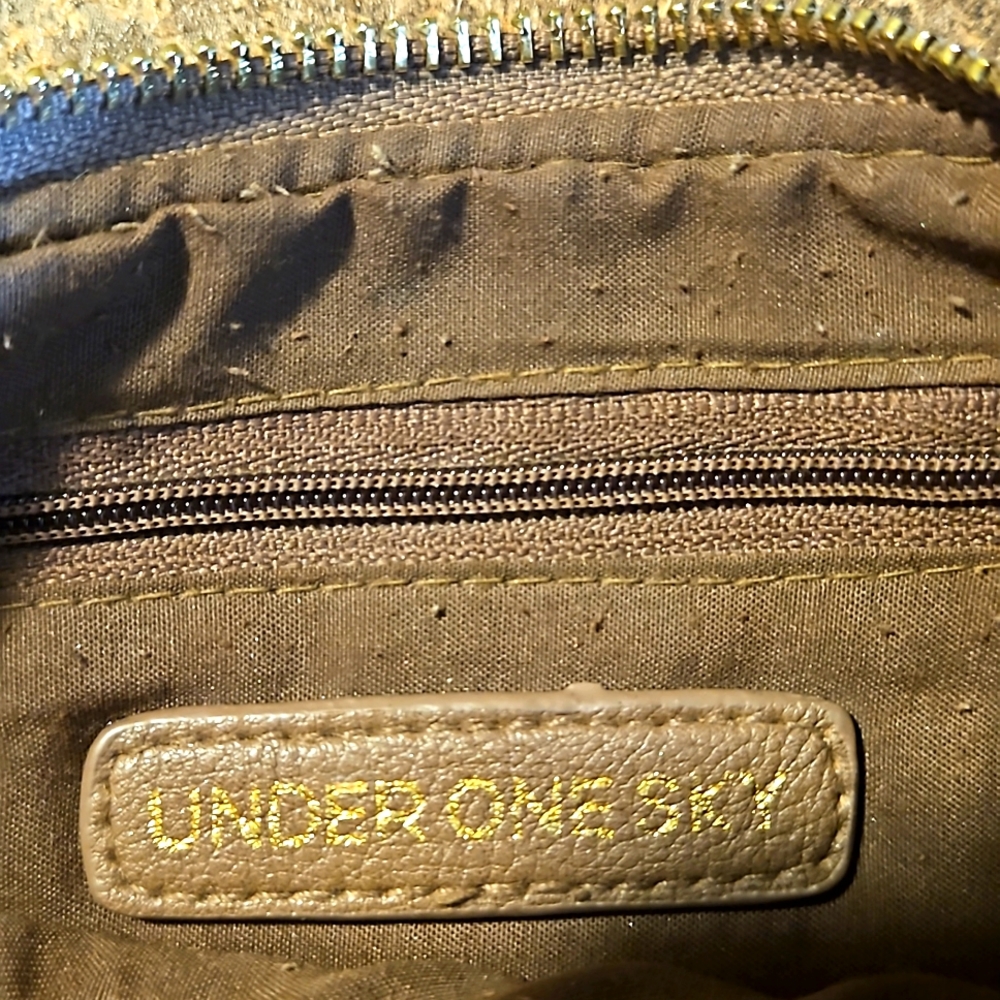 Under One Sky Woven Wristlet - Picture 5 of 6